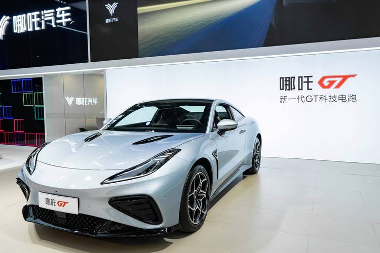 广州萝岗区阳维志企业管理咨询哪吒汽车在智能汽车领域的表现，领途汽车在新能源汽车市场中的影响力